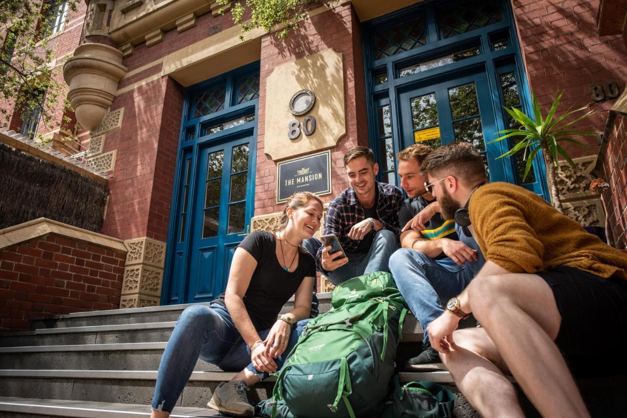 The Mansion Melbourne Hostel Exterior photo Hostel guests in front of the hostel